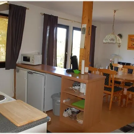 Fuer 4 Personen Apartman *